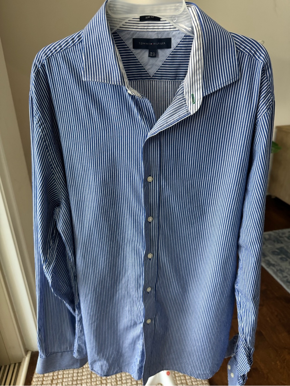 Tommy Hilfiger men’s shirt NWOT
